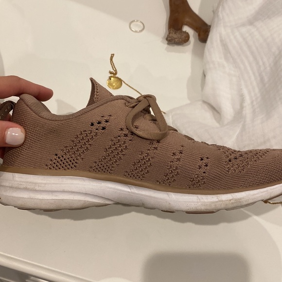 APL Women's TechLoom Pro - Picture 2 of 8